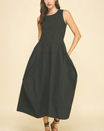 Black Solid Wide Sleeveless Dress