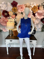 Sleeveless Top with frilled neck