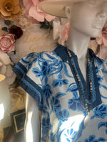 Blue floral Split Neck S/S top