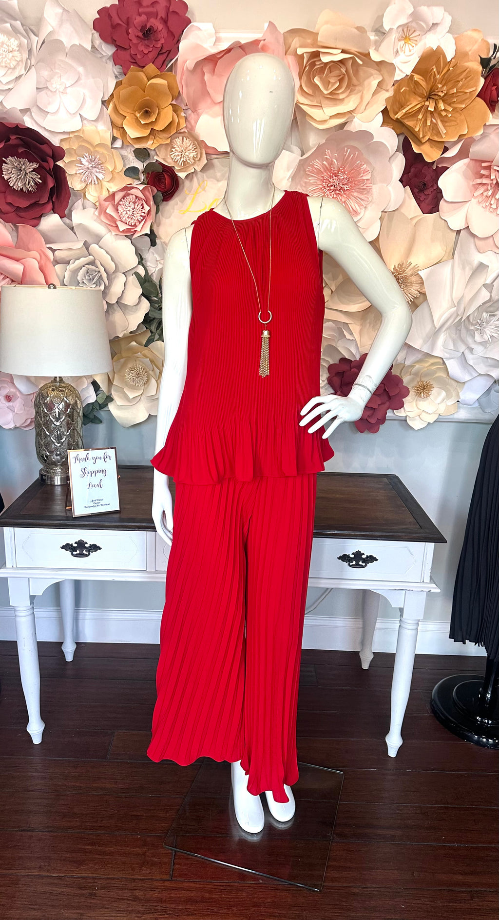 Red Pleats Sleeveless Top