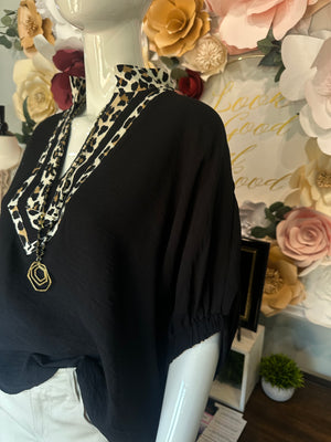 Black Solid Elastitcated Sleeve Top