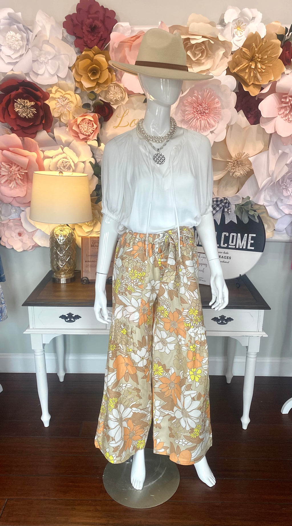 Off White Short Slv Blouse
